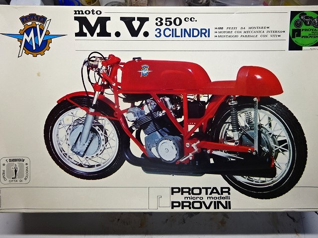 1/9MV Agusta500/3 �@�ǂ����Ă���肽���v�����̘b�B�i�~�j�N�[�p�[�ƃv��������L�j