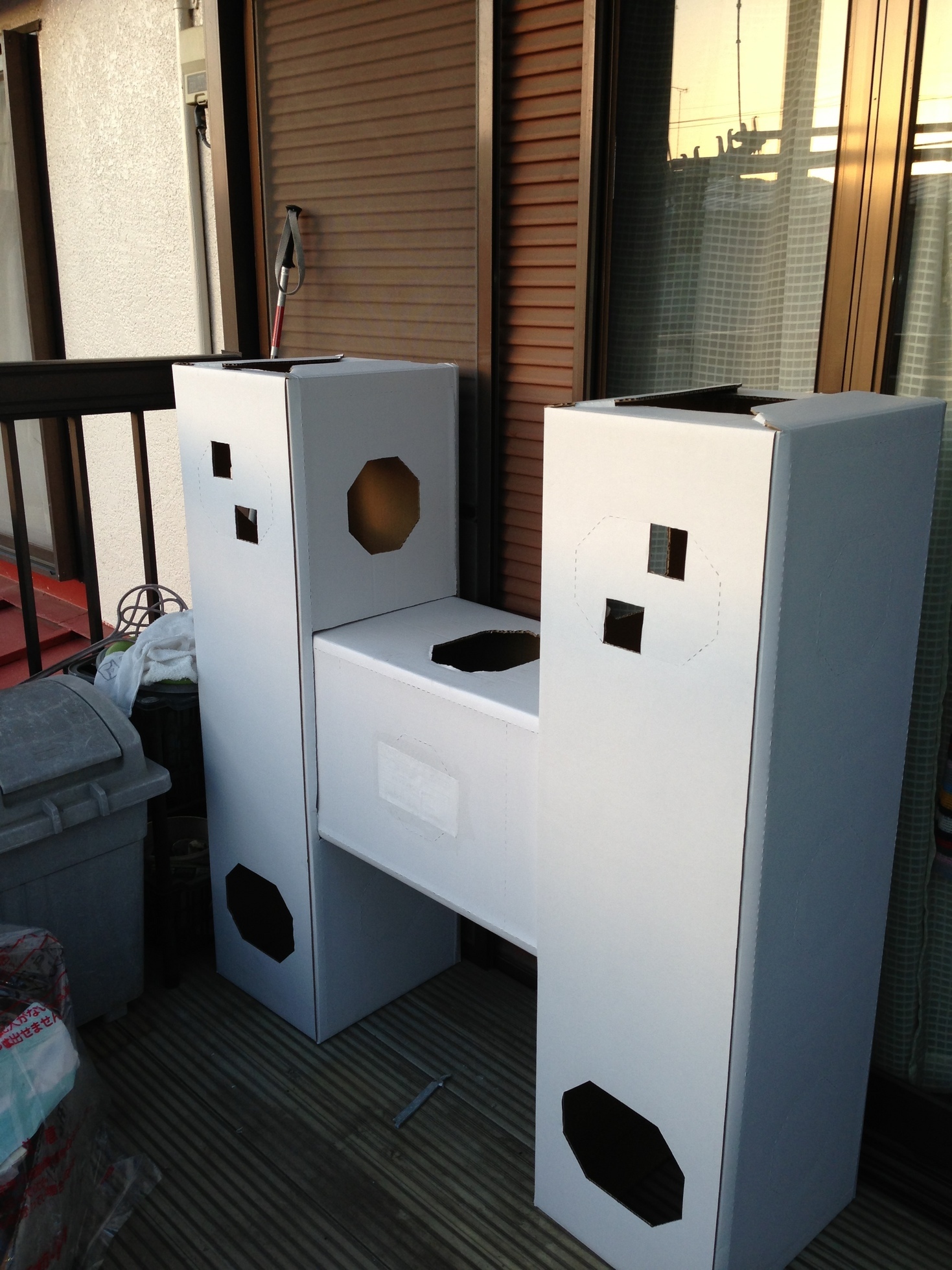 �A�����W���R���݁u�ɂ�񁙃n�E�X�v�g������Ȃ�