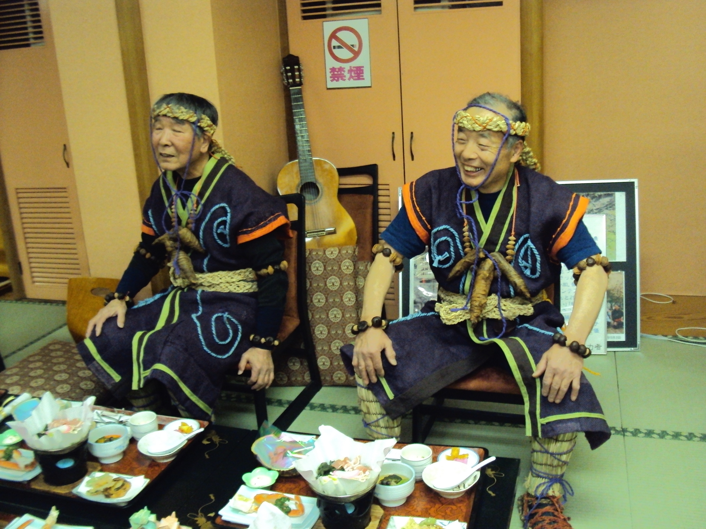 �J�ɂ����������ɂ��������E���̊X�Ȗ�