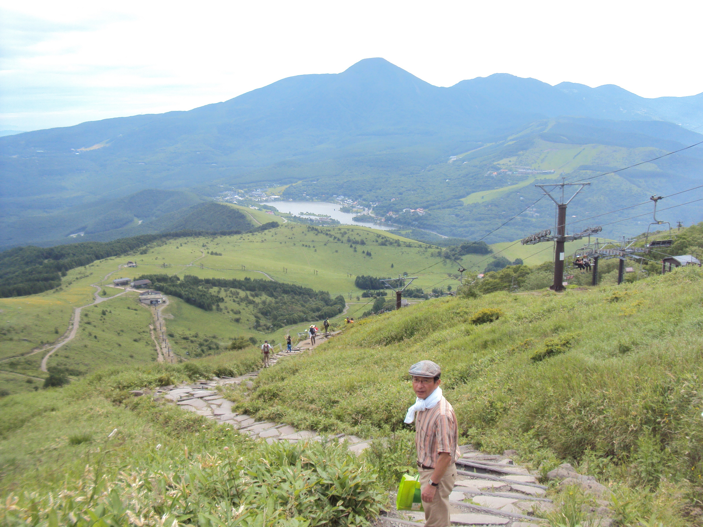 �J�ɂ����������ɂ��������E���̊X�Ȗ�