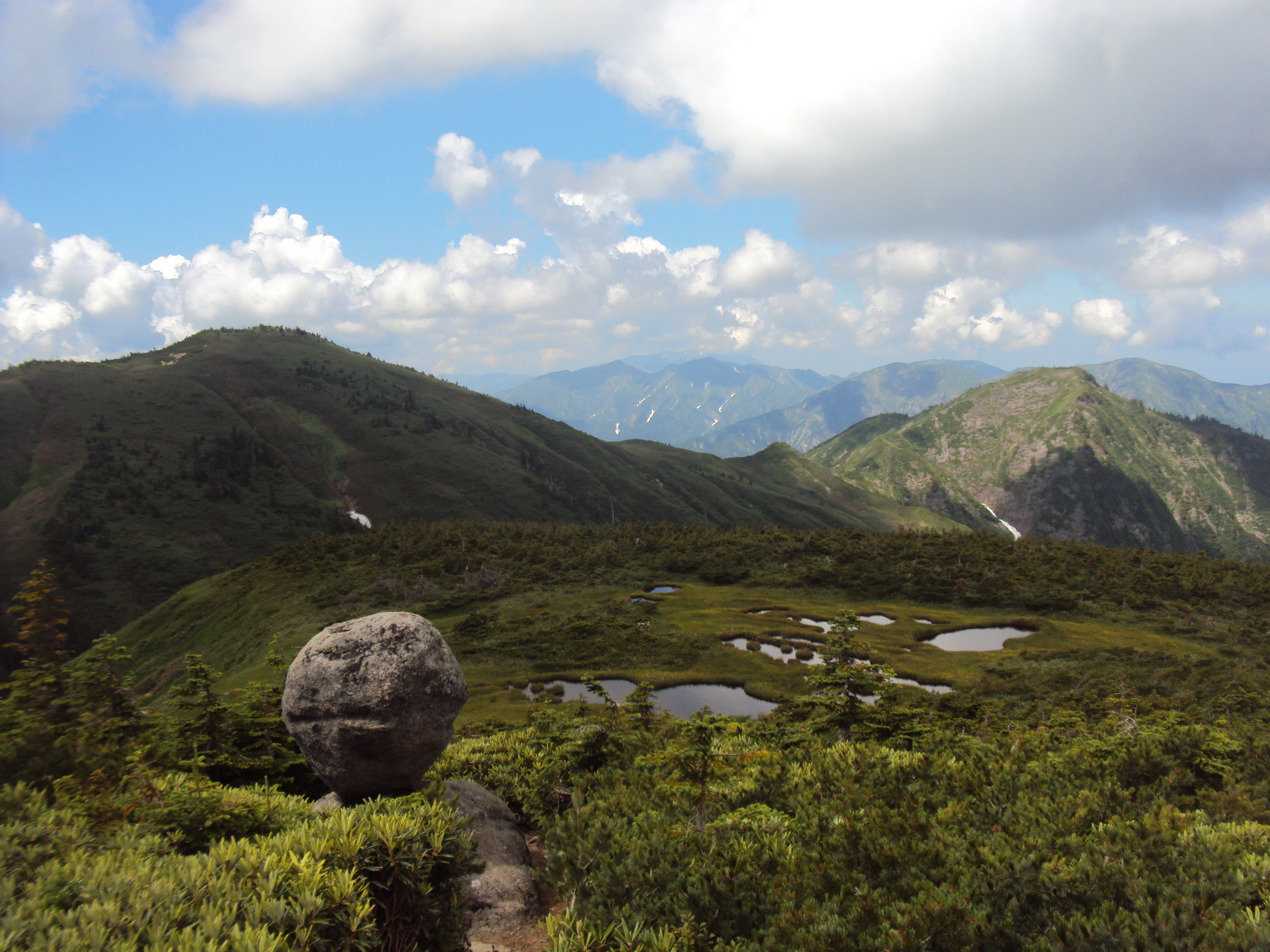 �J�ɂ����������ɂ��������E���̊X�Ȗ�