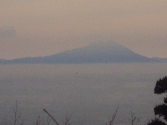 �J�ɂ����������ɂ��������E���̊X�Ȗ�