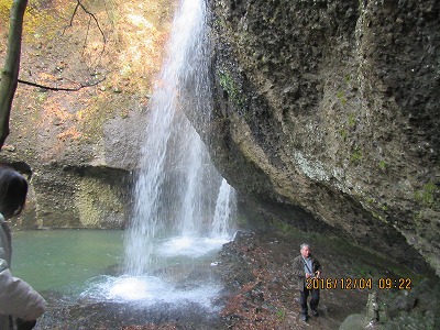 �J�ɂ����������ɂ��������E���̊X�Ȗ�