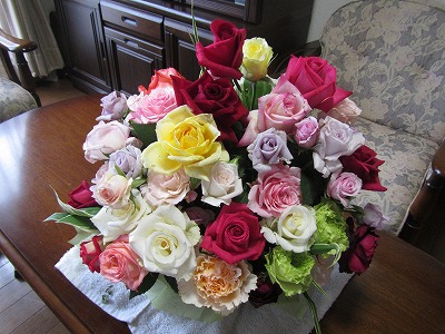 �J�ɂ����������ɂ��������E���̊X�Ȗ�