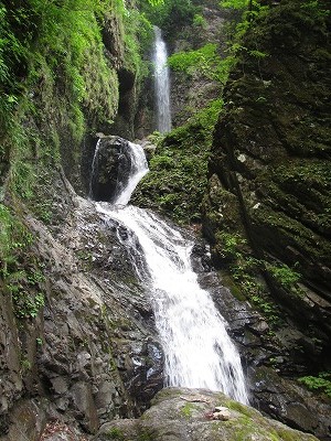 �J�ɂ����������ɂ��������E���̊X�Ȗ�