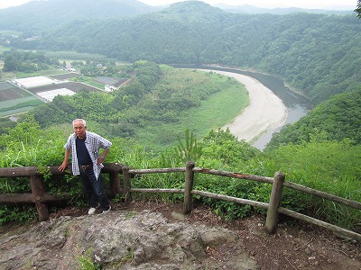 �J�ɂ����������ɂ��������E���̊X�Ȗ�