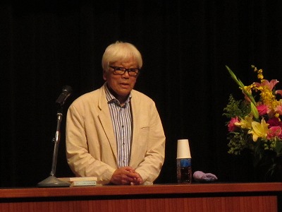 �J�ɂ����������ɂ��������E���̊X�Ȗ�