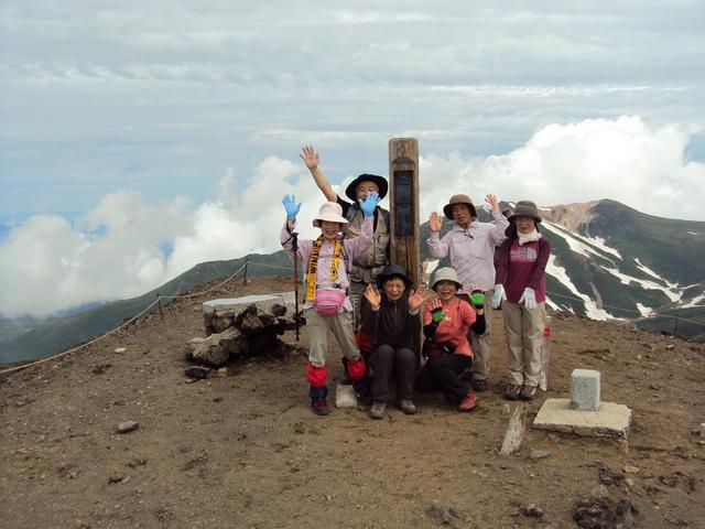 �J�ɂ����������ɂ��������E���̊X�Ȗ�