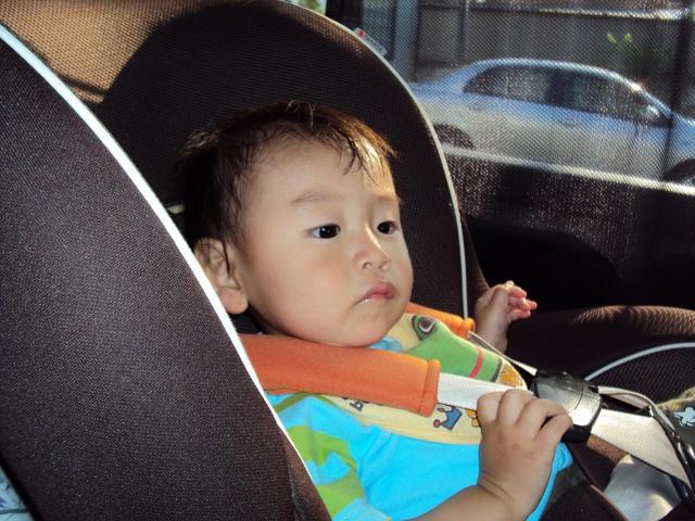 �J�ɂ����������ɂ��������E���̊X�Ȗ�