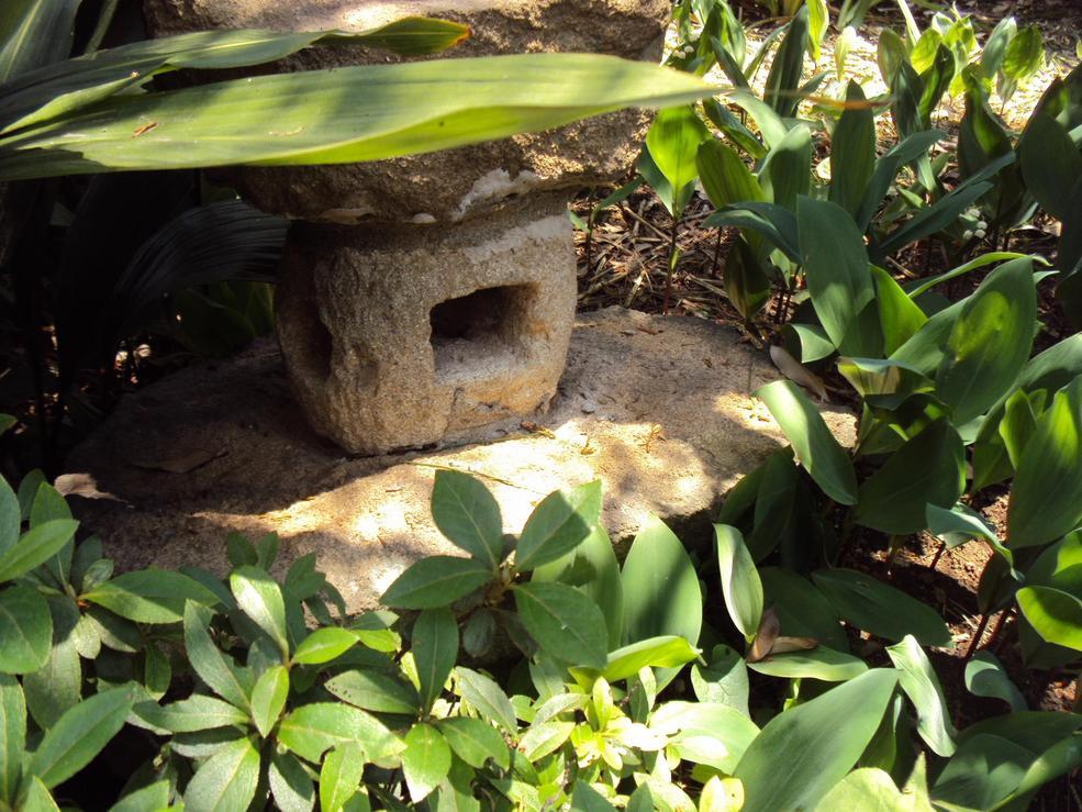 �J�ɂ����������ɂ��������E���̊X�Ȗ�