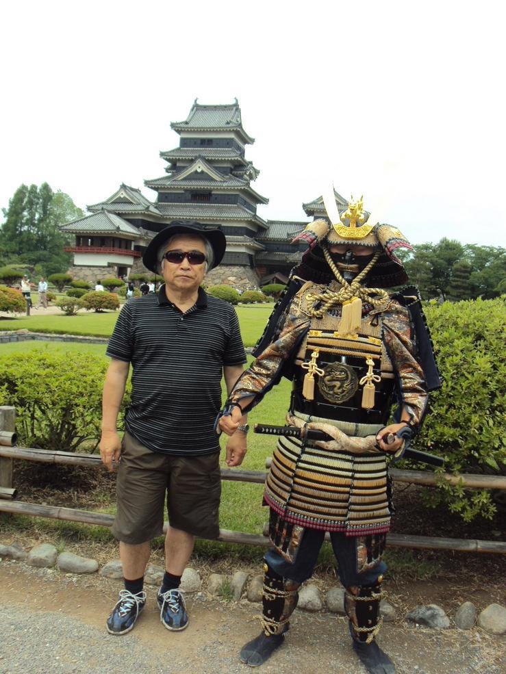 �J�ɂ����������ɂ��������E���̊X�Ȗ�