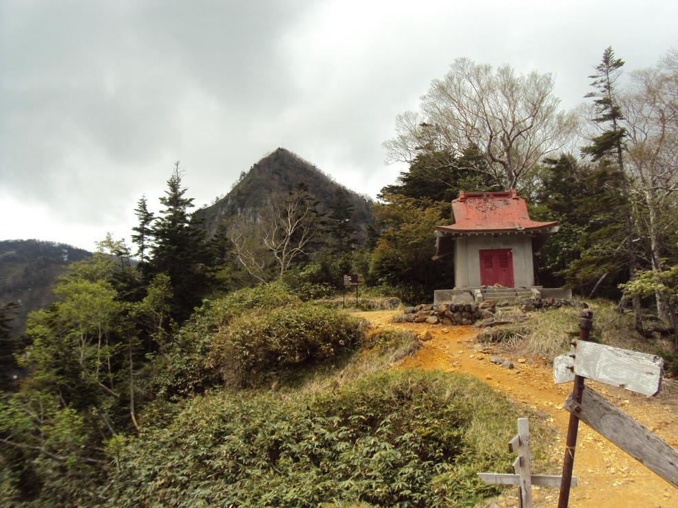 �J�ɂ����������ɂ��������E���̊X�Ȗ�