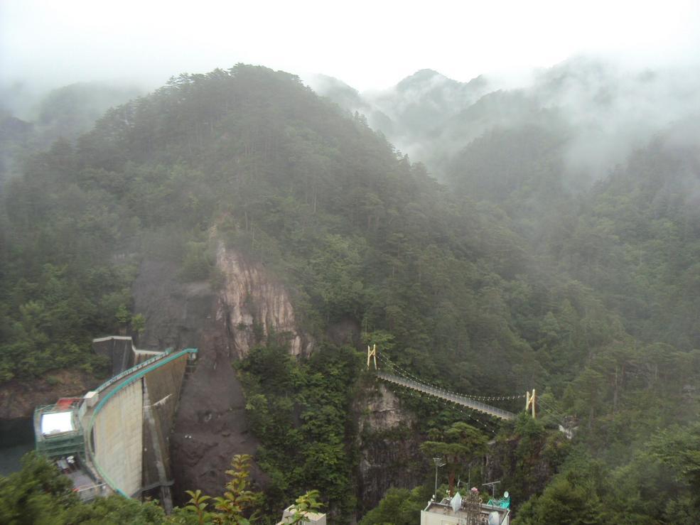 �J�ɂ����������ɂ��������E���̊X�Ȗ�