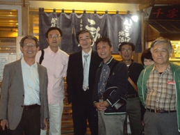 �J�ɂ����������ɂ��������E���̊X�Ȗ�