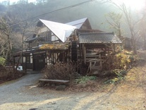 �J�ɂ����������ɂ��������E���̊X�Ȗ�