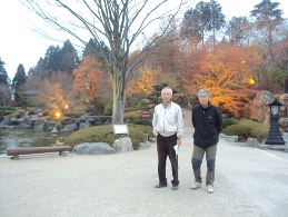 �J�ɂ����������ɂ��������E���̊X�Ȗ�