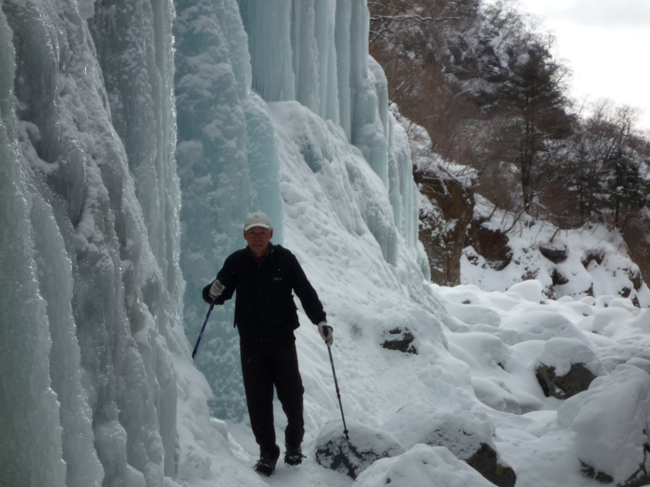 �J�ɂ����������ɂ��������E���̊X�Ȗ�