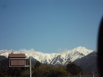 �J�ɂ����������ɂ��������E���̊X�Ȗ�