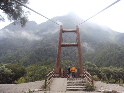 �J�ɂ����������ɂ��������E���̊X�Ȗ�