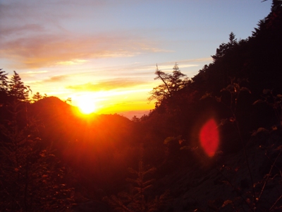 �J�ɂ����������ɂ��������E���̊X�Ȗ�