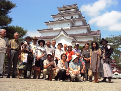 �J�ɂ����������ɂ��������E���̊X�Ȗ�