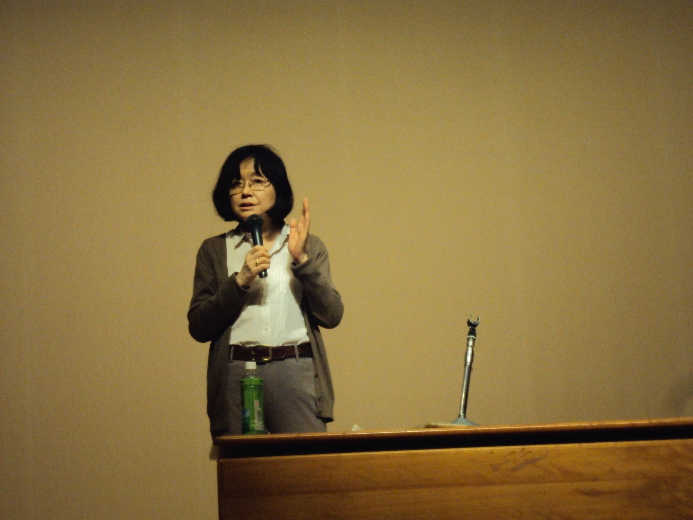 �J�ɂ����������ɂ��������E���̊X�Ȗ�