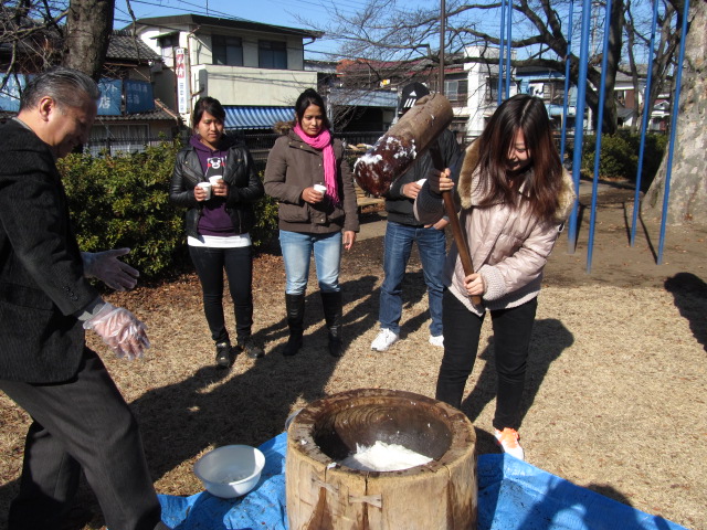 �R�����L