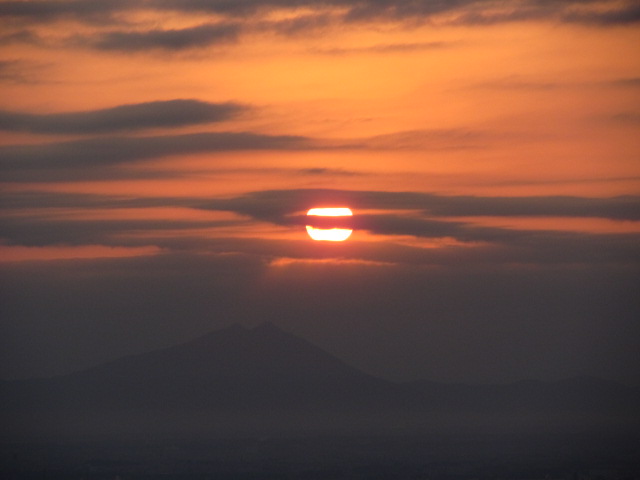 �R�����L