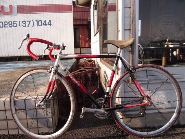 �R�����L