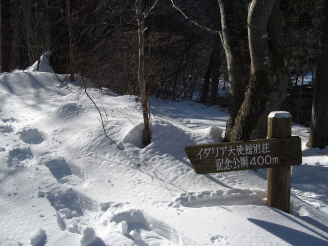 �R�����L