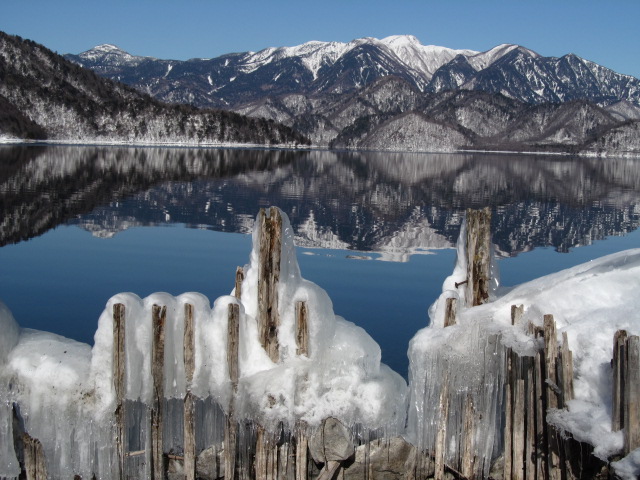 �R�����L