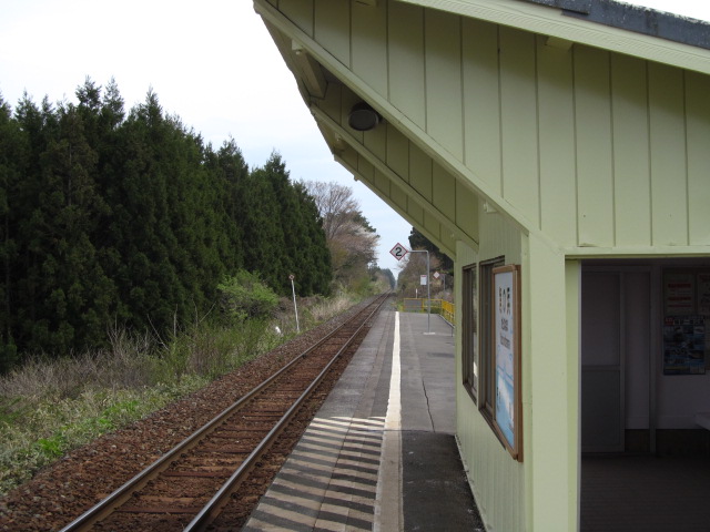 �R�����L