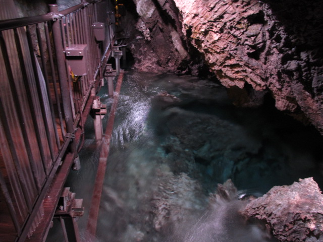 �R�����L