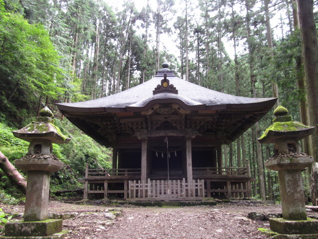 �R�����L