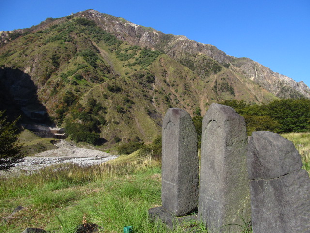 �R�����L