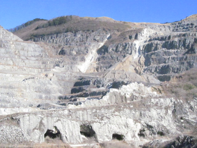 �R�����L