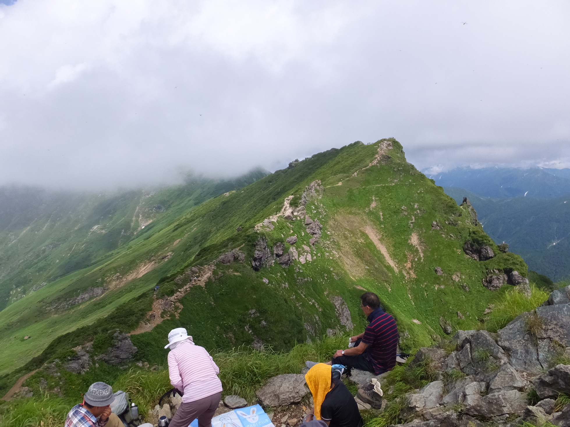 �R�����L