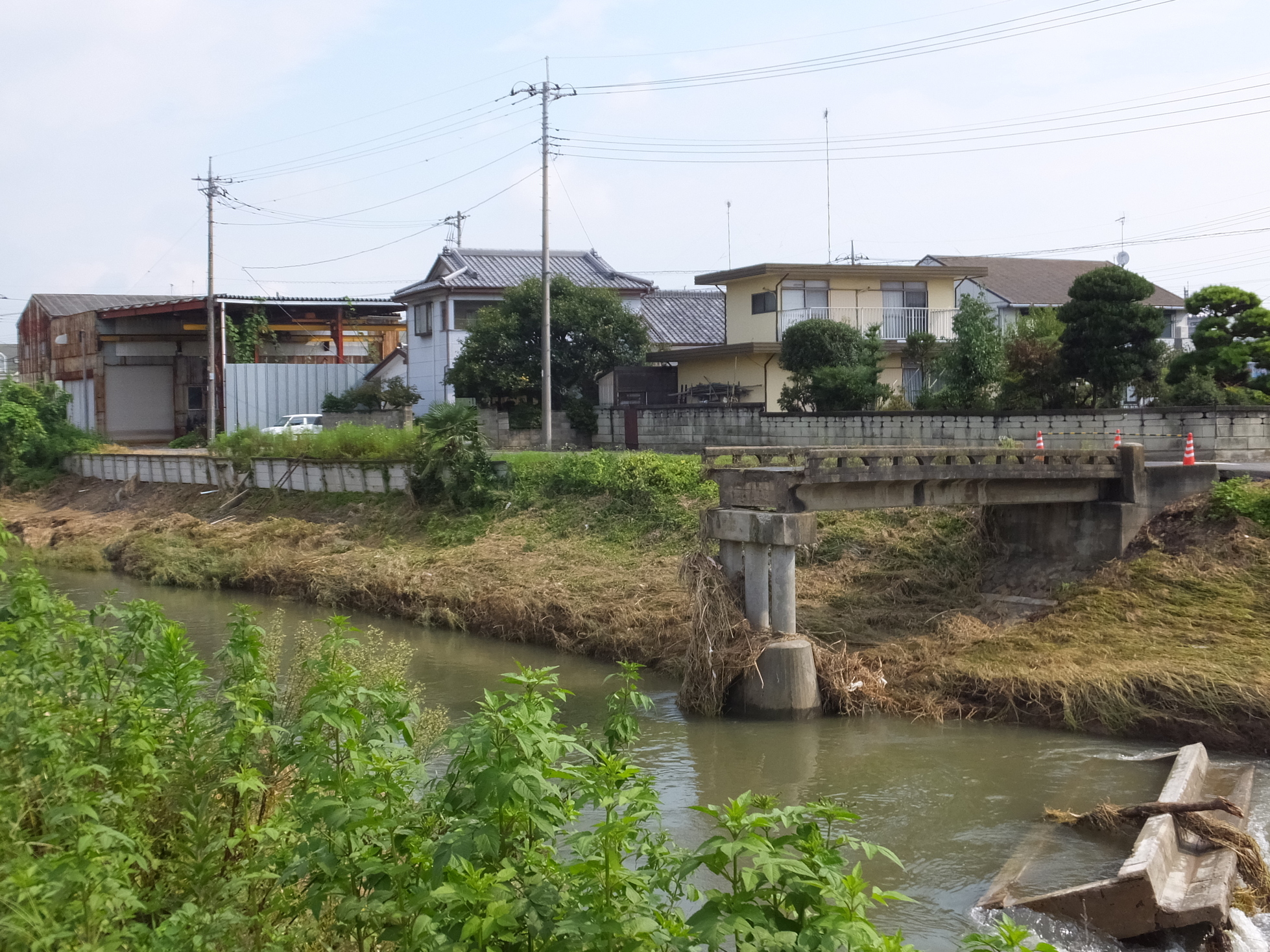 �R�����L