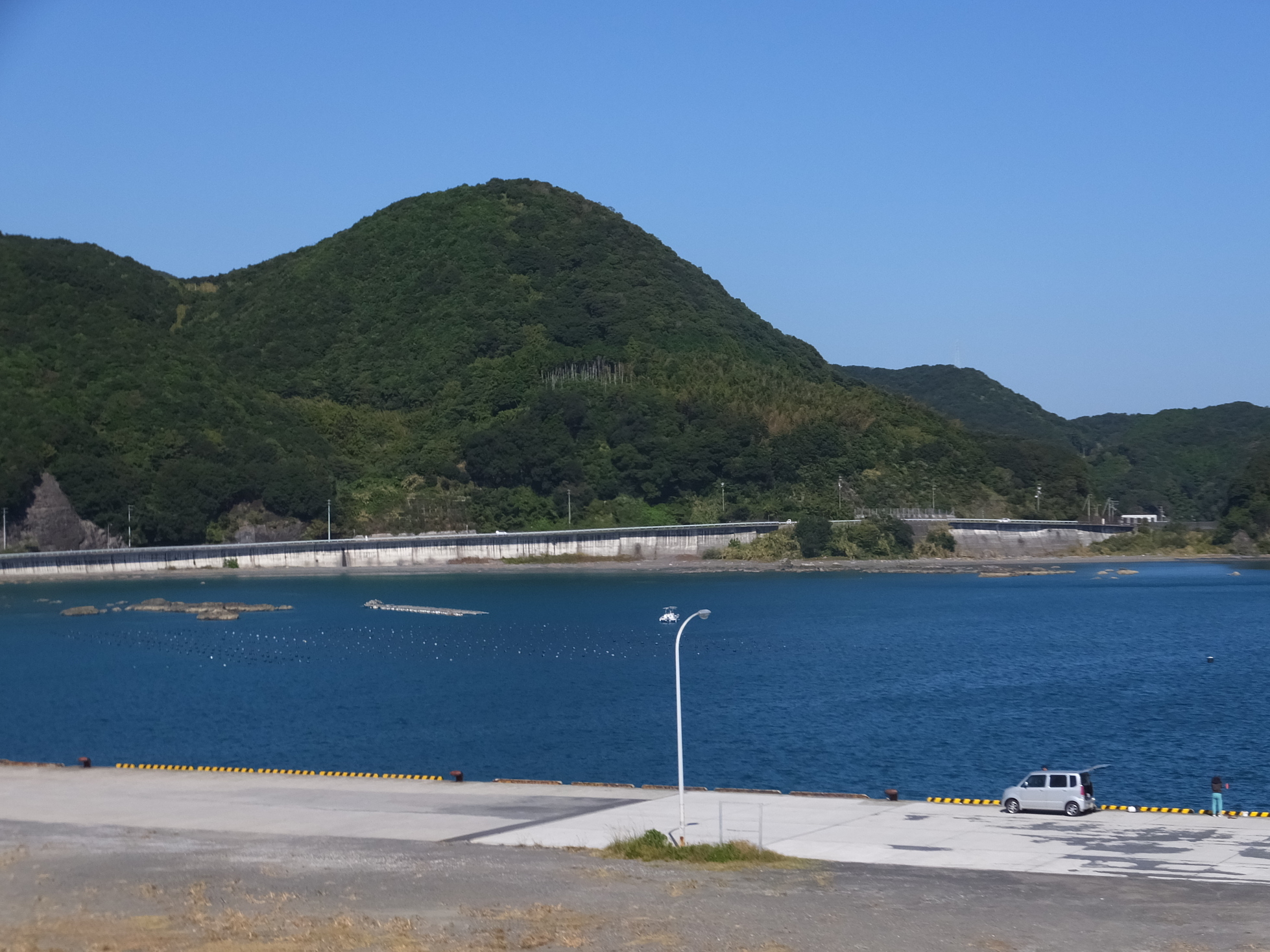 �R�����L