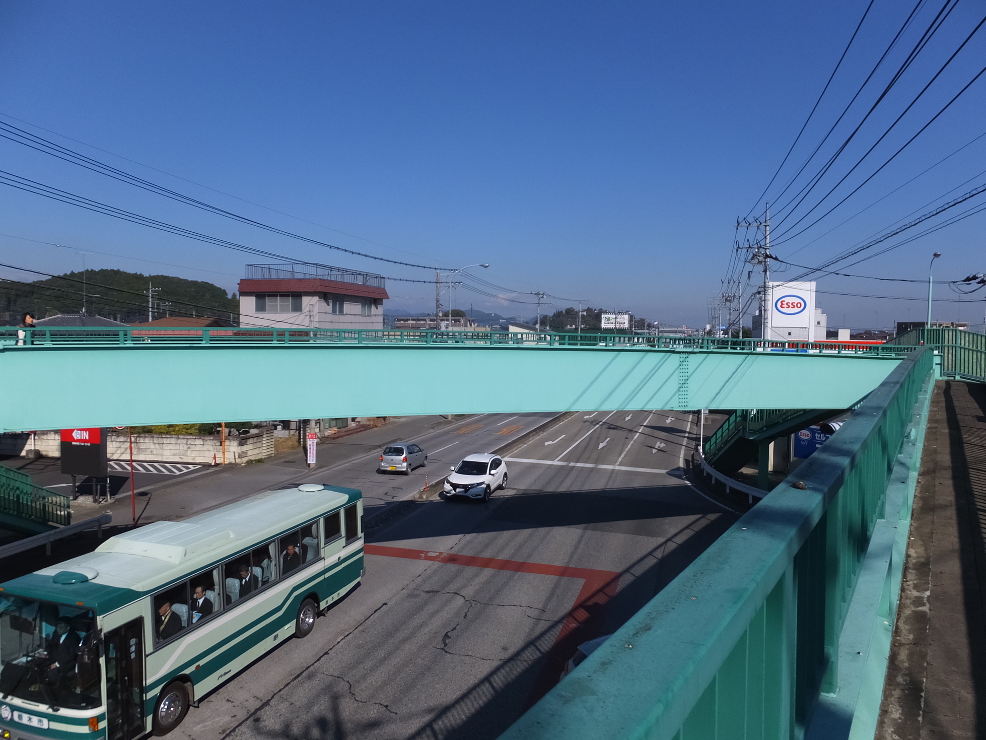 �R�����L