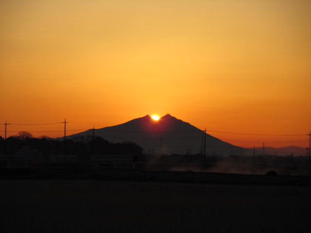 �R�����L