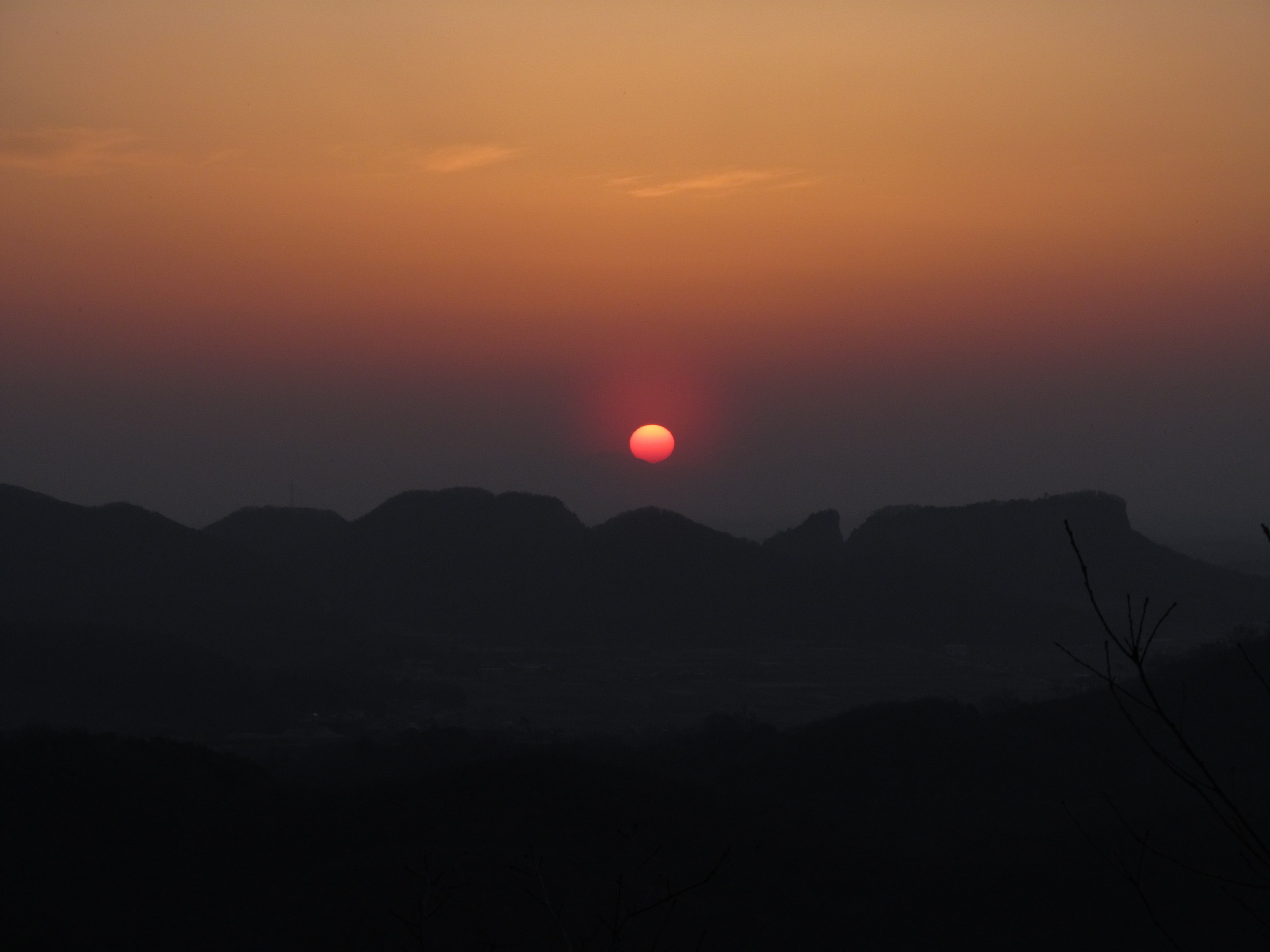 �R�����L