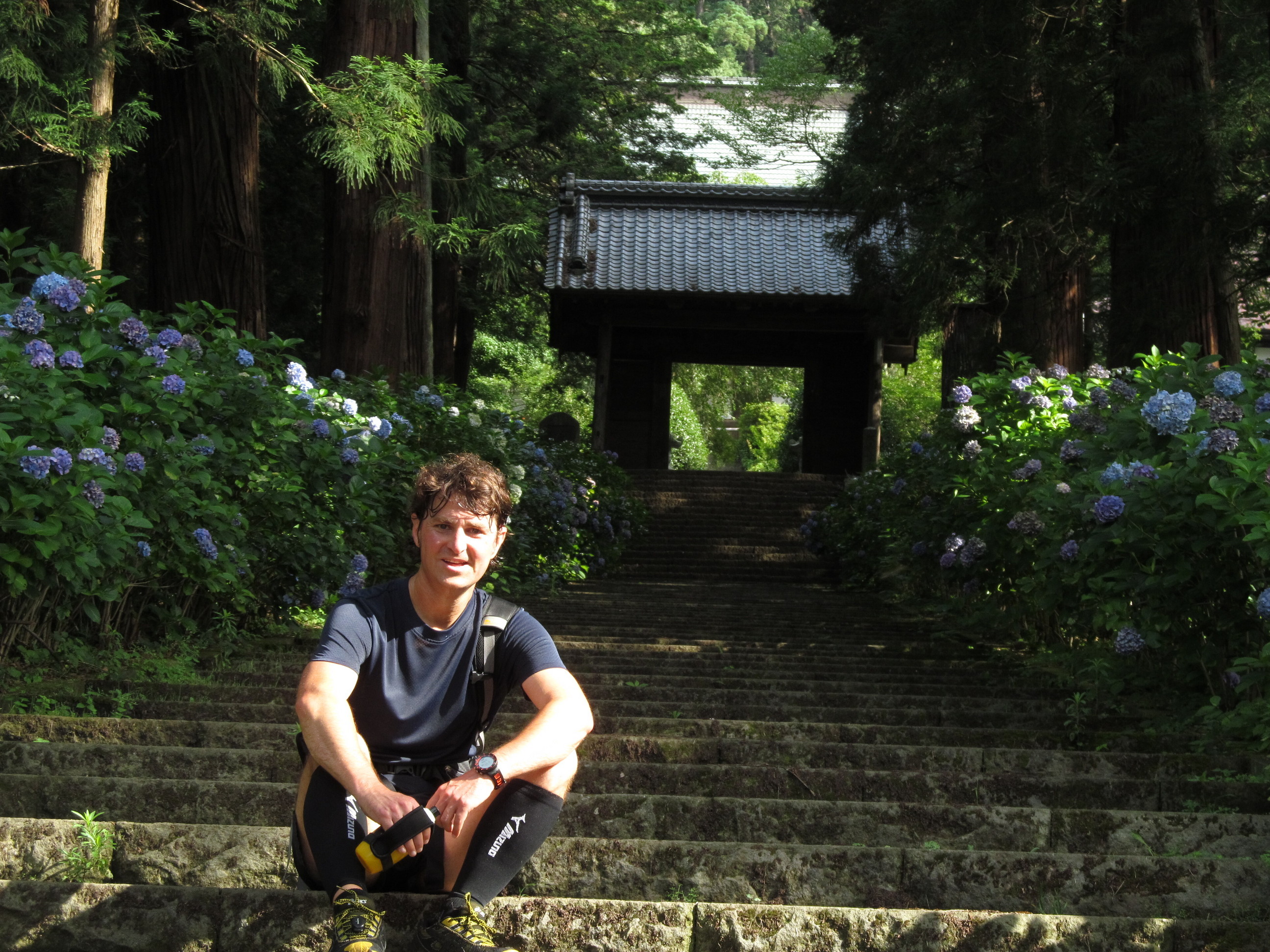 �R�����L