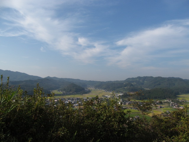 �R�����L