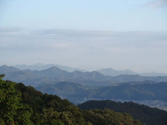 �R�����L