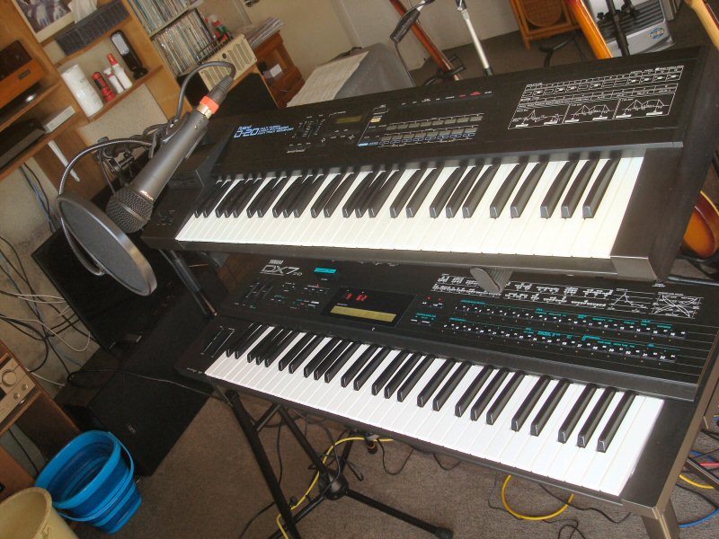 �L�[�{�[�h�V�X�e�������i���ԁ��y�큕�I�[�f�B�I���L�j