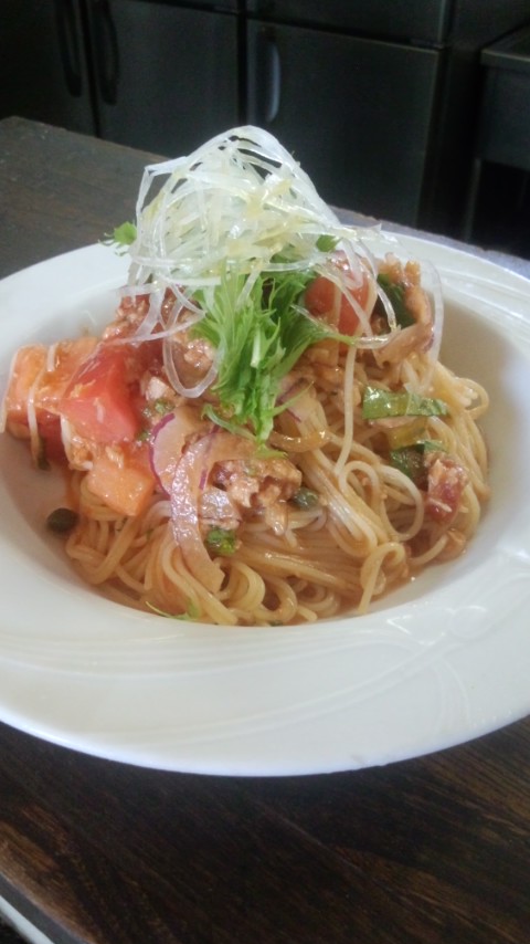 �V�F�t�̓��L