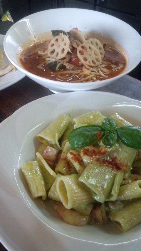 �V�F�t�̓��L