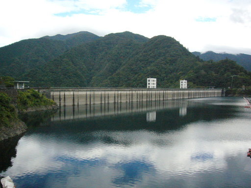 �����i�i���R�Ƃ̂ӂꂠ���j