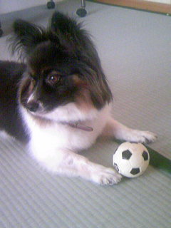 �������~